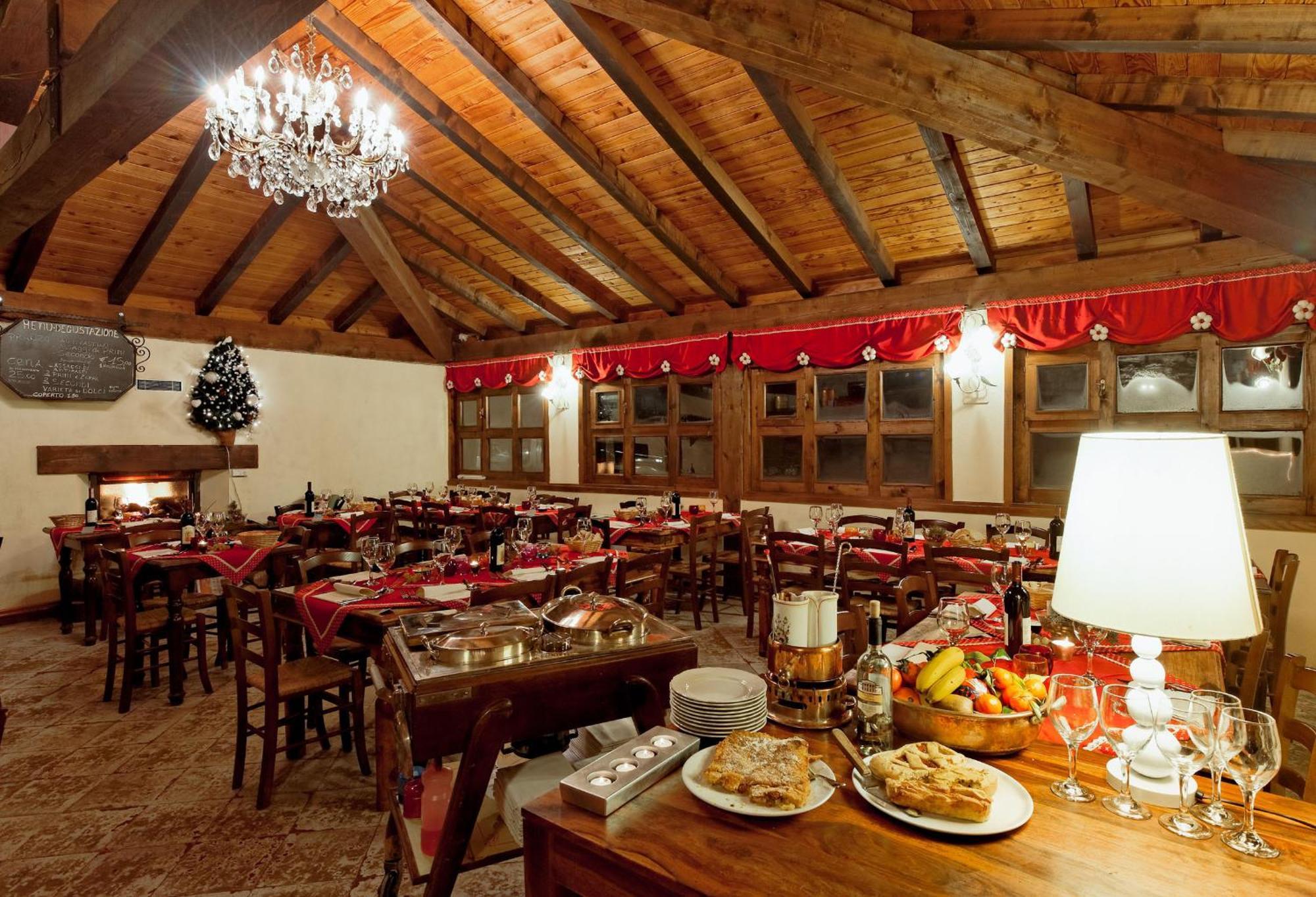 Отель Rifugio Del Firenze Ninfa Сестола Экстерьер фото